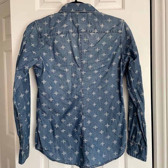 Patterned collared jean shirt - Picture 2 of 3